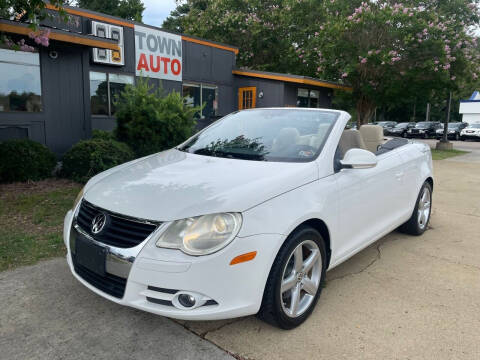 2007 Volkswagen Eos for sale at Town Auto in Chesapeake VA