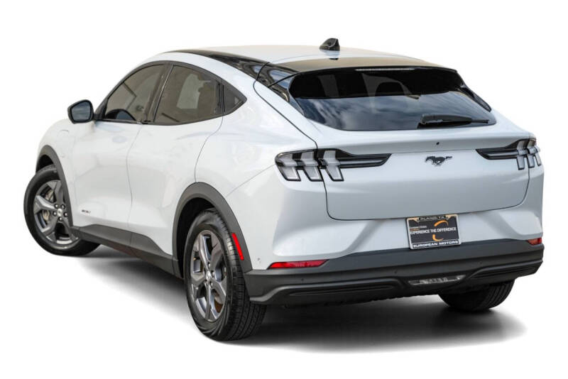 2023 Ford Mustang Mach-E Select