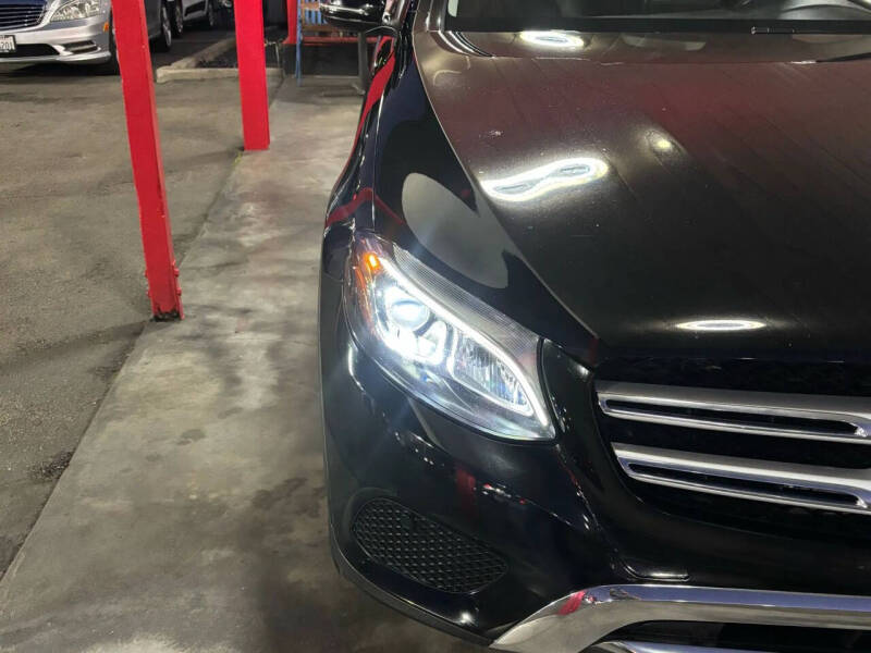 2019 Mercedes-Benz GLC GLC 300