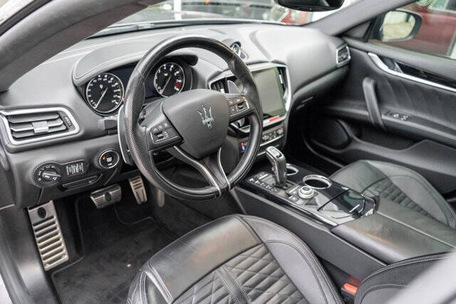 2022 Maserati Ghibli 8