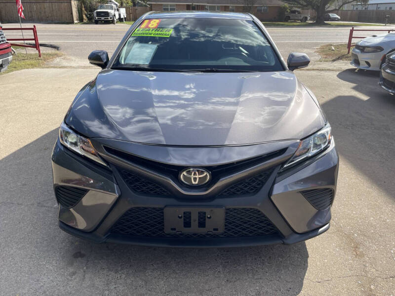 2018 Toyota Camry SE