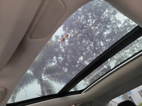 2024 Volvo S60 Recharge T8 Plus Dark Theme