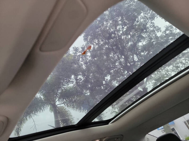 2024 Volvo S60 Recharge T8 Plus Dark Theme