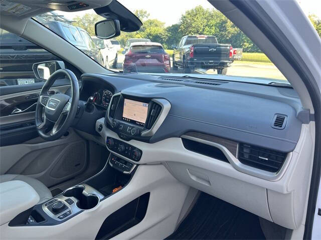 2022 GMC Terrain Denali