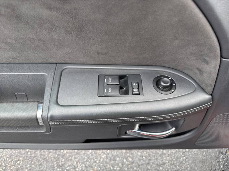 2008 Dodge Challenger SRT8