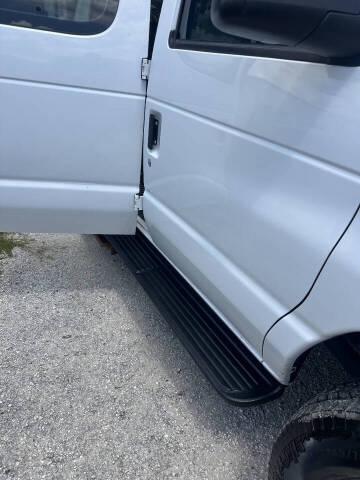 2013 Ford E-Series E-350 SD XL