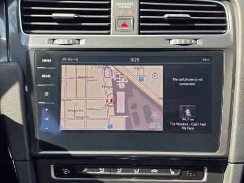 2018 Volkswagen e-Golf SEL Premium