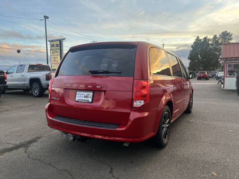 2014 Dodge Grand Caravan SXT 30th Anniversary