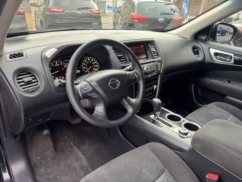 2014 Nissan Pathfinder S