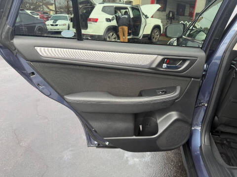 2018 Subaru Outback 2.5i Premium