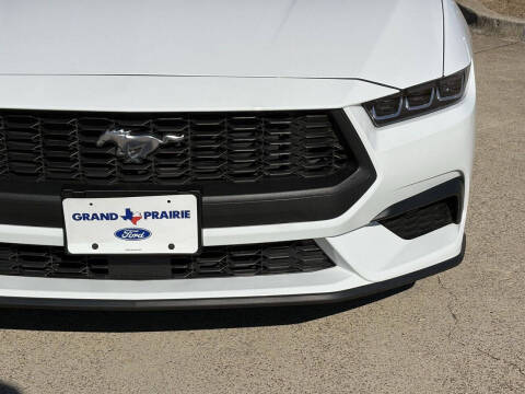 2024 Ford Mustang EcoBoost