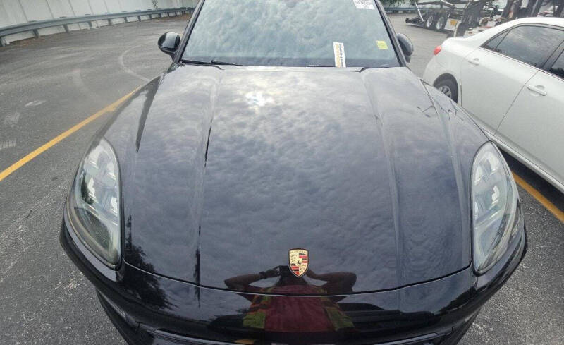 2019 Porsche Cayenne E-Hybrid