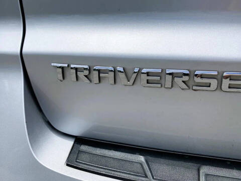 2017 Chevrolet Traverse LT