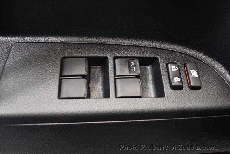 2013 Toyota Highlander SE