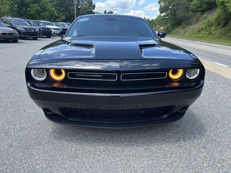 2016 Dodge Challenger SXT