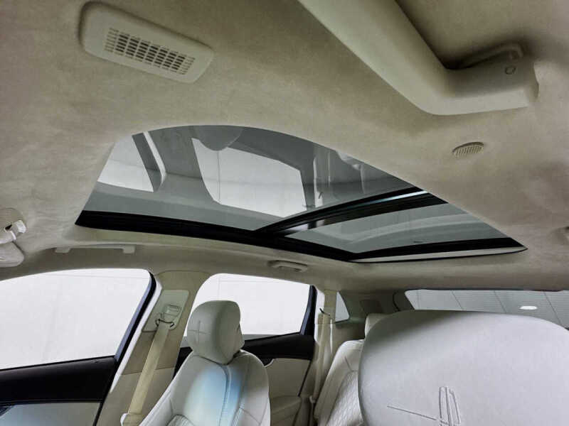 2019 Lincoln Nautilus Black Label