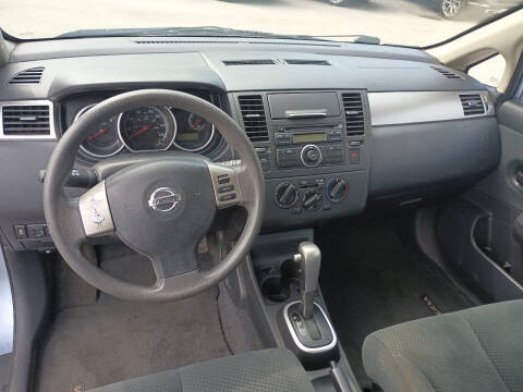 2012 Nissan Versa 1.8 S