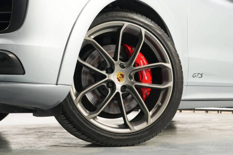 2021 Porsche Cayenne GTS Coupe