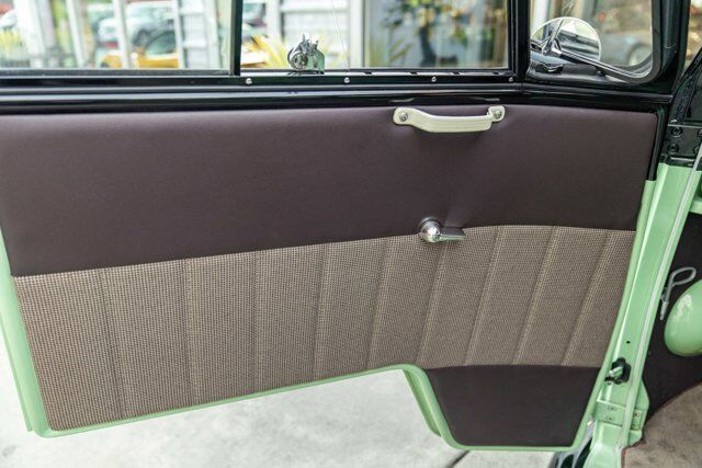 1966 Volkswagen 11-Window 21