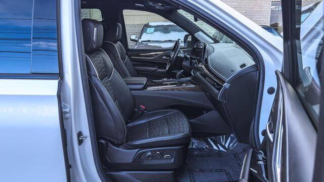 2022 Cadillac Escalade ESV Sport Platinum