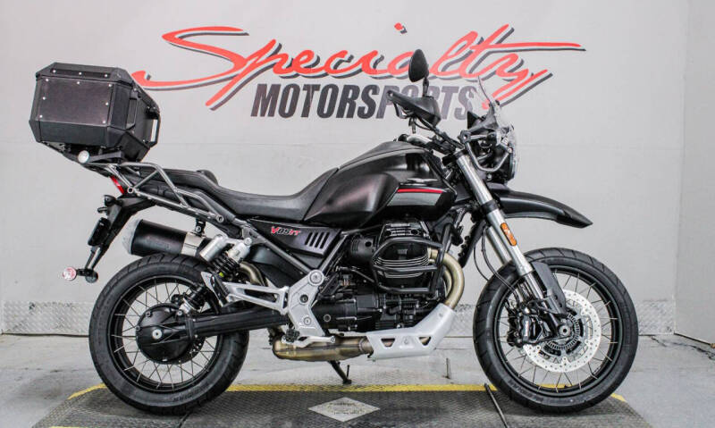 2022 Moto Guzzi V85TT