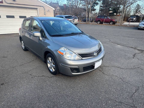 2012 Nissan Versa 1.8 S