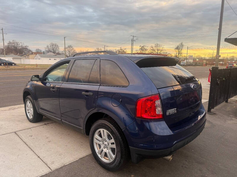 2012 Ford Edge SE