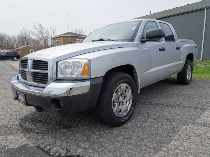 2005 Dodge Dakota for sale at Great Lakes Classic Cars LLC in Hilton NY