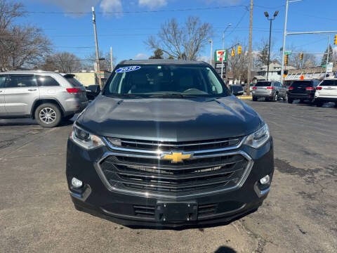 2020 Chevrolet Traverse for sale at DTH FINANCE LLC in Toledo OH