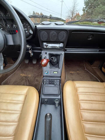 1988 Alfa Romeo Spider Graduate