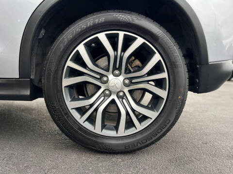 2017 Mitsubishi Outlander Sport 2.4 SEL