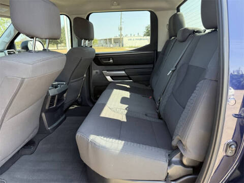 2022 Toyota Tundra SR5