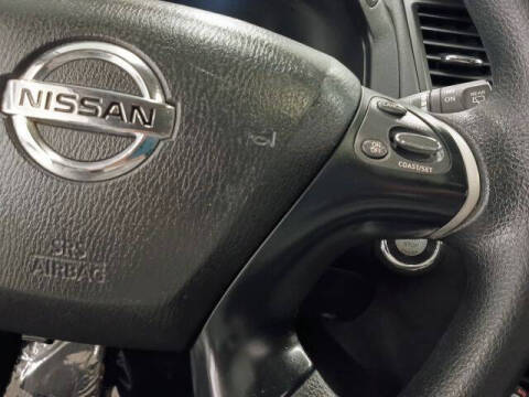 2019 Nissan Pathfinder S