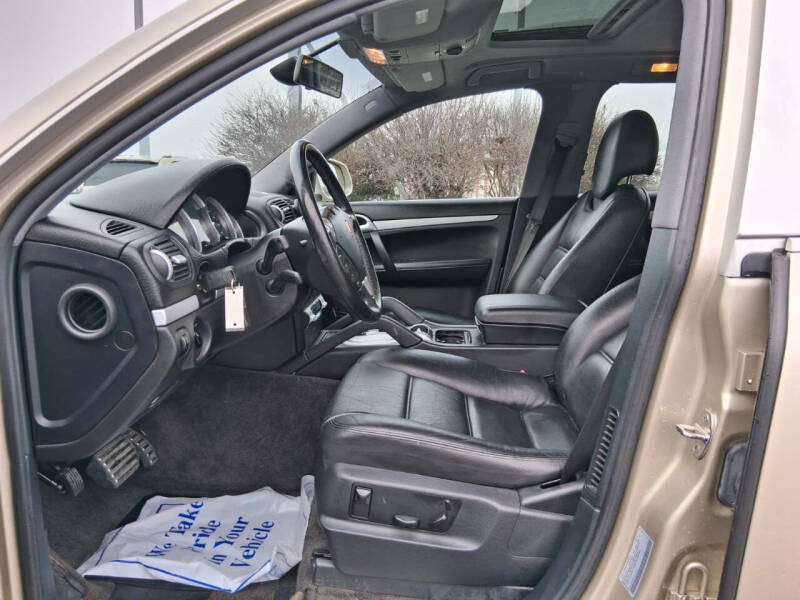 2004 Porsche Cayenne S