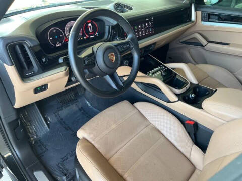 2024 Porsche Cayenne Coupe