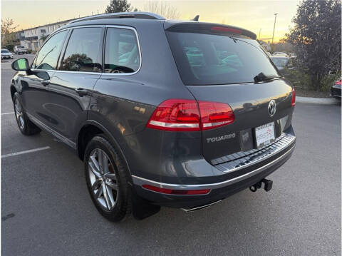 2015 Volkswagen Touareg TDI Lux
