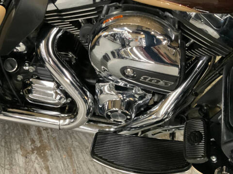 2014 Harley-Davidson FLHTCUTG TRI GLIDE