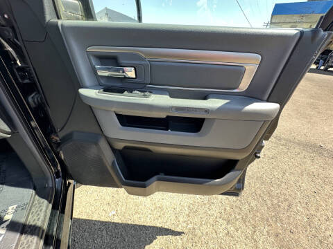 2013 RAM 1500 SLT