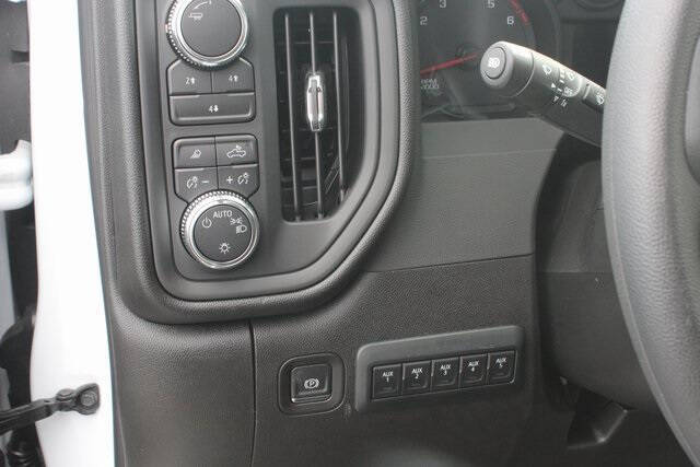 2026 GMC Sierra 2500HD Pro