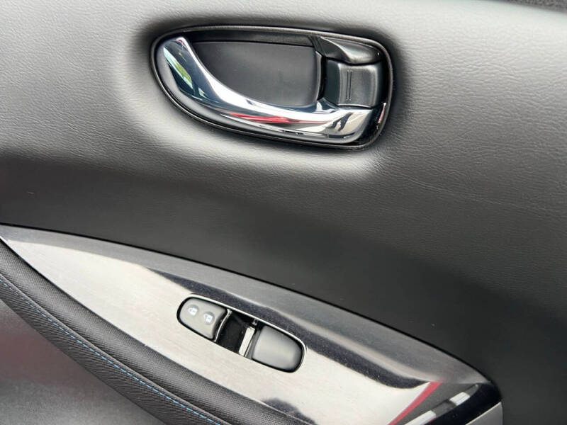 2020 Nissan LEAF SV PLUS