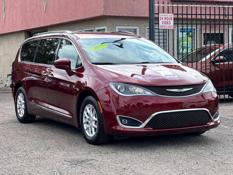 2020 Chrysler Pacifica Touring L