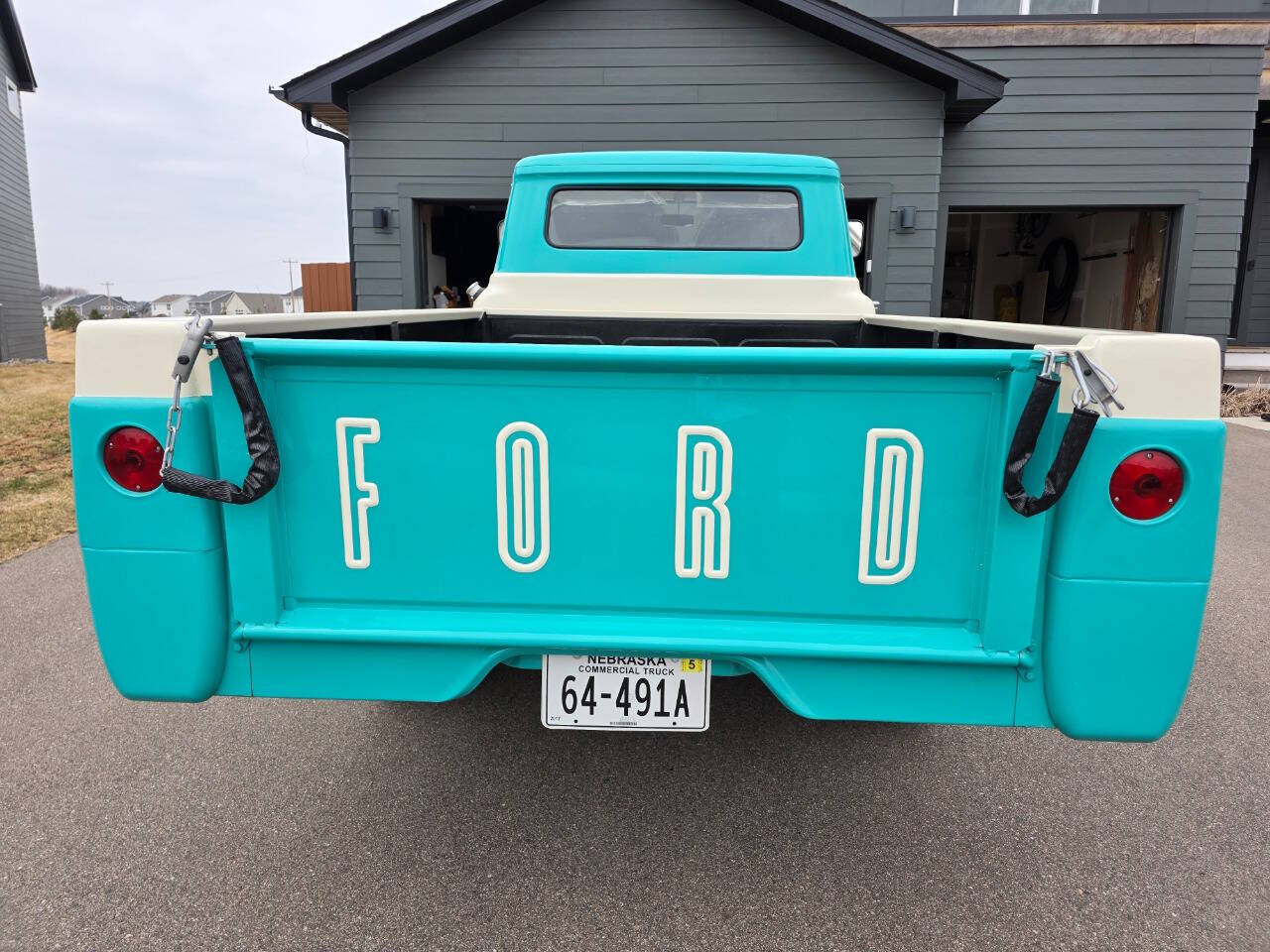 1960 Ford F-250 25