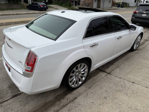 2012 Chrysler 300 C
