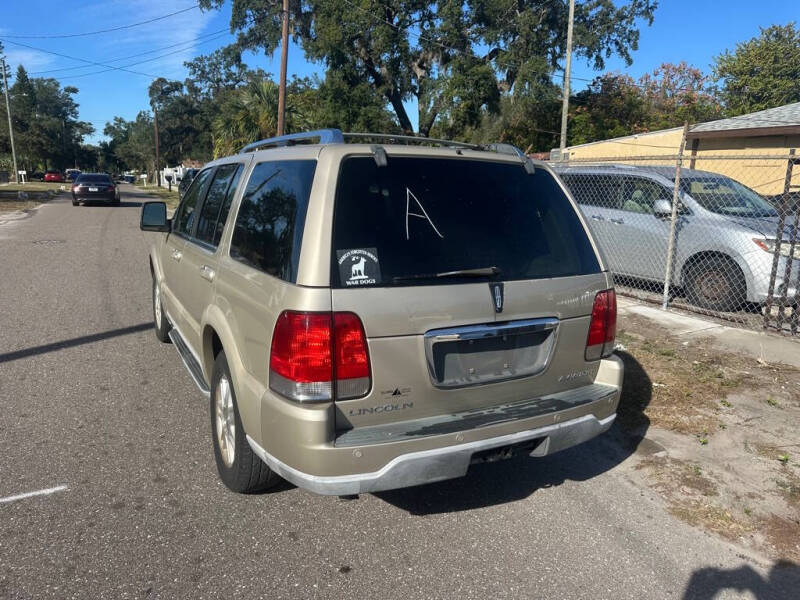 2004 Lincoln Aviator