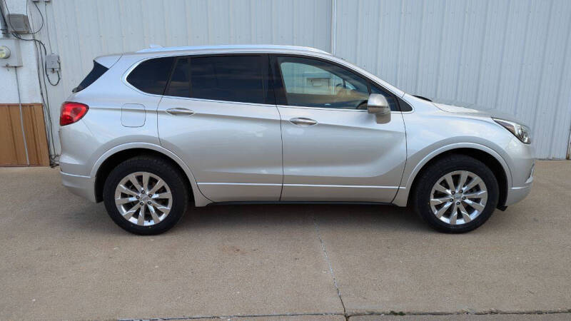 2017 Buick Envision Essence's photo