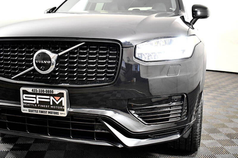 2022 Volvo XC90 Recharge T8 R-Design