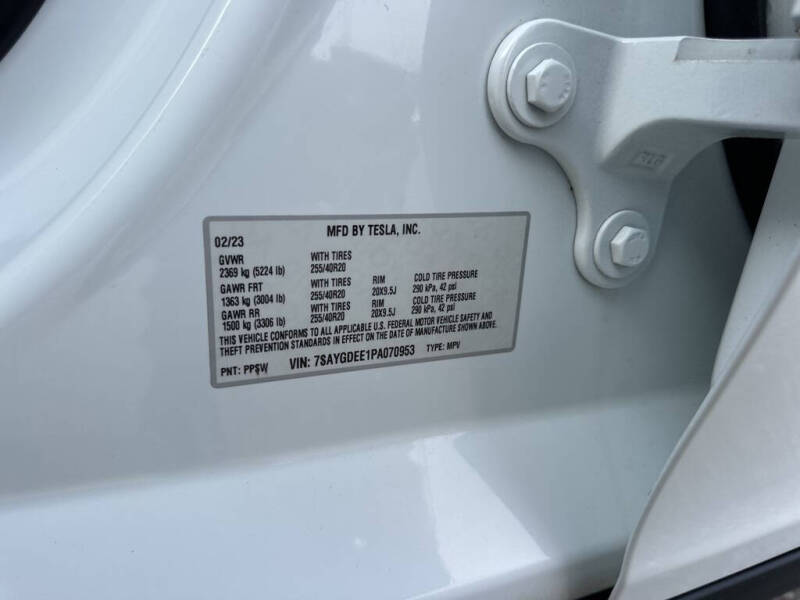 2023 Tesla Model Y Long Range