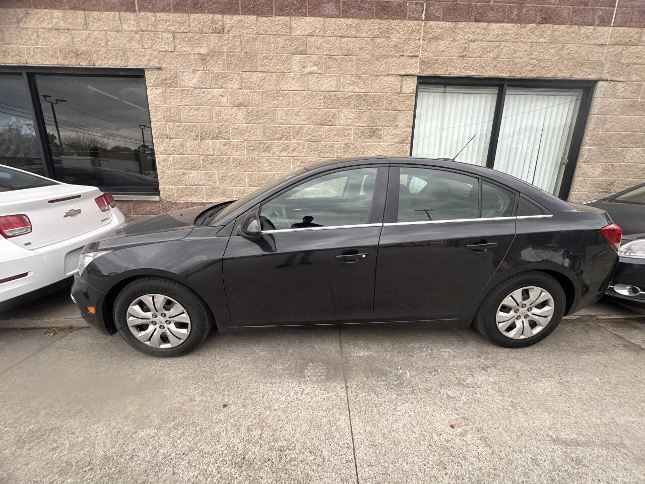 2015 Chevrolet Cruze for sale at VIP Motor Sales in Hazel Park, MI