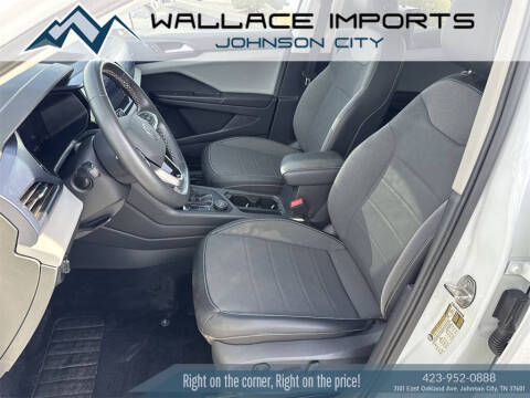 2022 Volkswagen Taos SE 4Motion