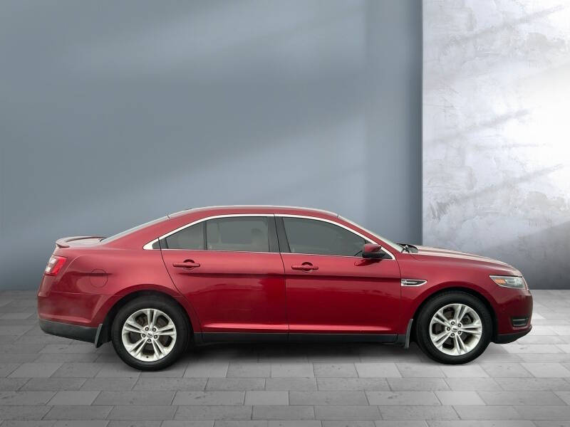 2015 Ford Taurus SEL